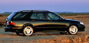 «Сарай» на базе Saab <nobr>9-5</nobr> появился в 1999 году и получил имя <nobr>9-5</nobr> Wagon.